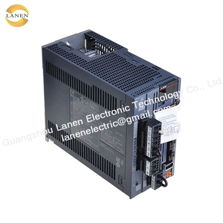 Original Mitsubishi Servo Drive og Motor Control MR-J4-22KA Melservo J4 Series 22kW